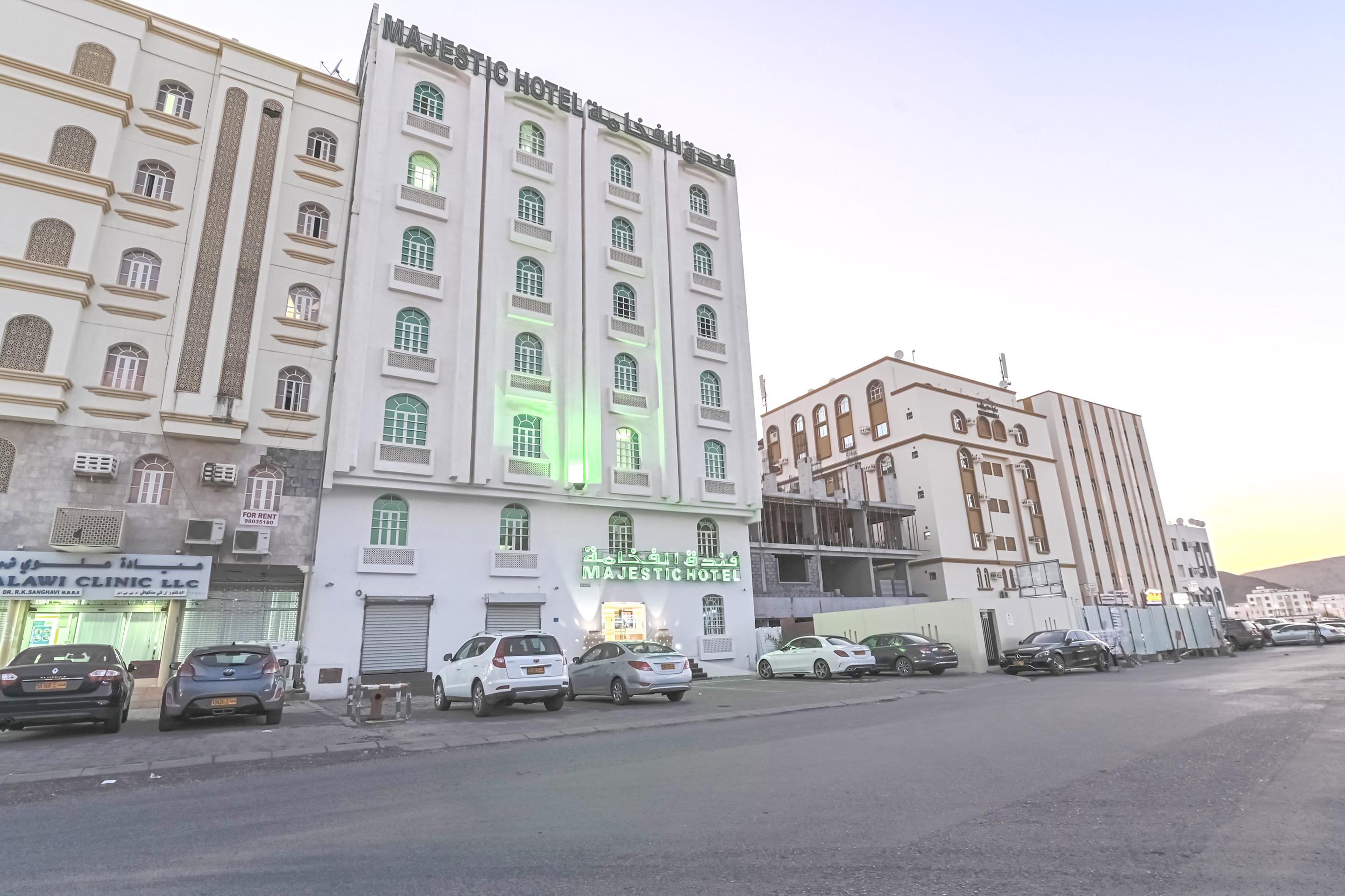 Majestic Hotel Wadi Kabir Exterior photo